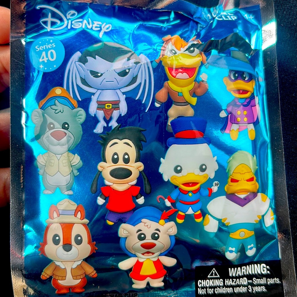 Disney series 40 Blind Bag Clip
